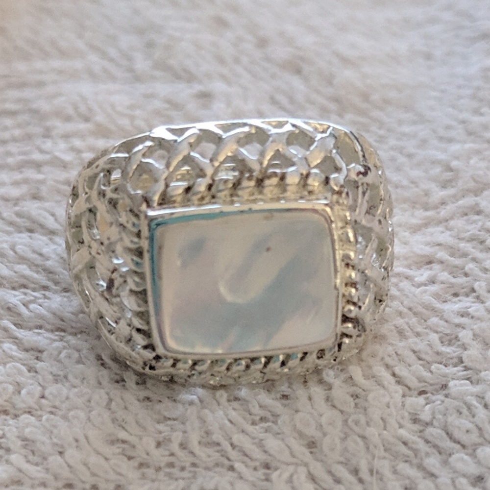 Mother of pearl sterling silver ring